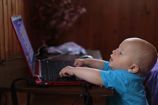 kid-gac9c941bb_1280.jpg merak duygusu